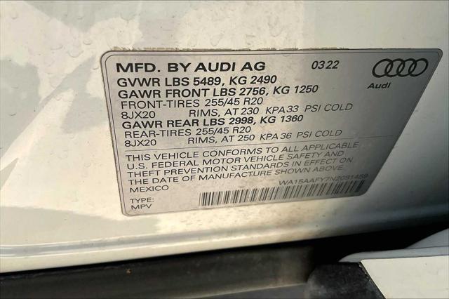 Photo of 2022 Glacier White Metallic Audi Q5