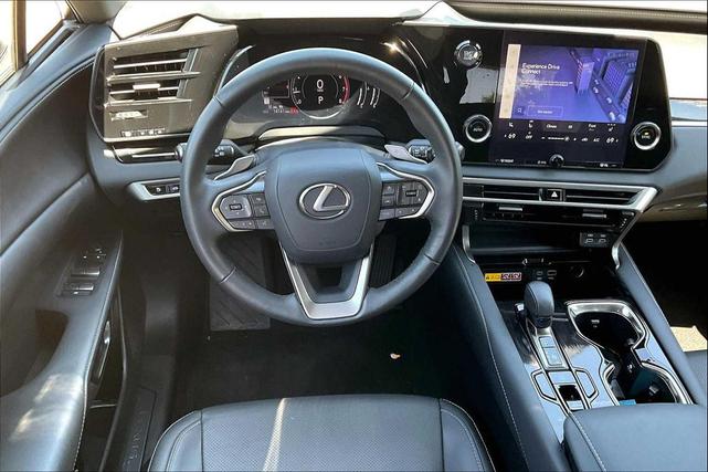 Photo of 2024 Eminent White Pearl Lexus RX 350