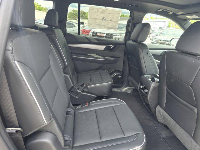 Photo of 2025 Ebony Twilight Metallic Buick Enclave