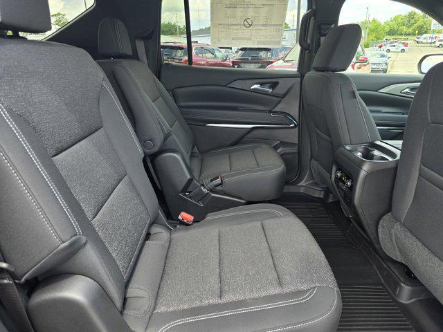 Photo of 2025 Radiant Red Tintcoat Chevrolet Traverse