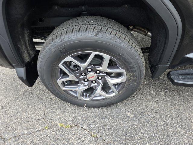 Photo of 2025 Onyx Black GMC Sierra 1500