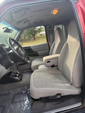 Photo of 2000 RED Ford Ranger