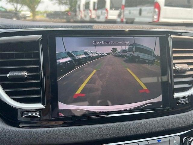 Photo of 2025 Bright White Clearcoat Chrysler Voyager