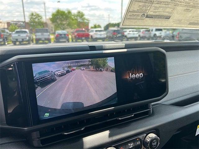 Photo of 2025 Black Clearcoat Jeep Wrangler