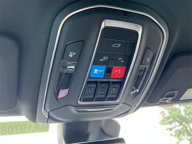 Photo of 2025 Baltic Gray Metallic Clearcoat Jeep Grand Cherokee L