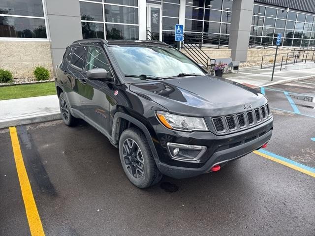 Photo of 2019 Diamond Black Jeep Compass