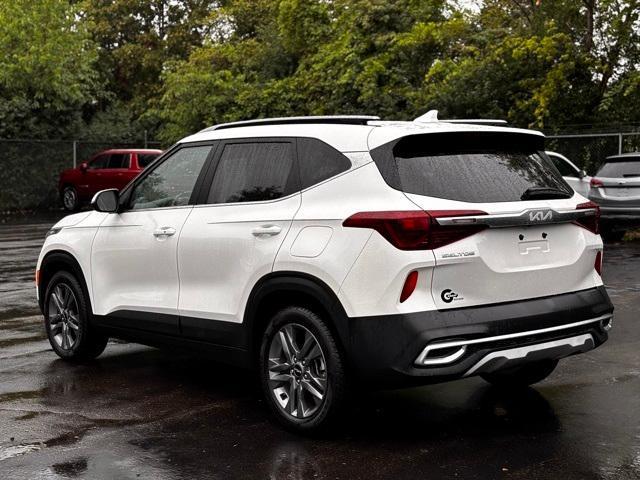 Photo of 2022 Snow White Pearl Kia Seltos