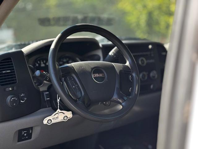 Photo of 2012 Summit White GMC Sierra 2500