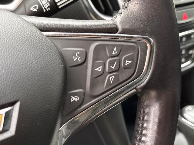 Photo of 2021 Pacific Blue Metallic Chevrolet Equinox