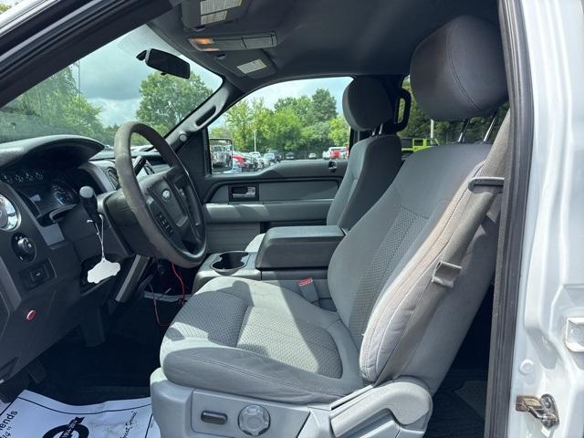 Photo of 2013 White Ford F-150