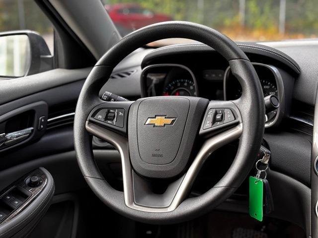 Photo of 2014 Atlantis Blue Metallic Chevrolet Malibu