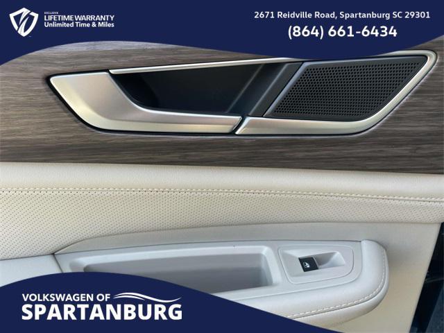 Photo of 2025 Mountain Lake B Volkswagen Atlas