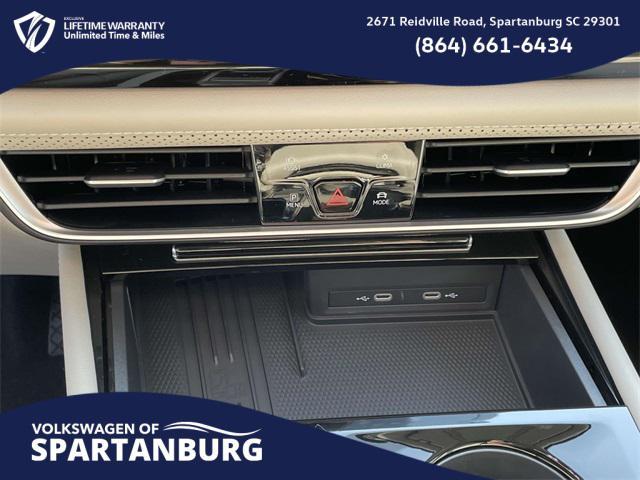Photo of 2025 Mountain Lake B Volkswagen Atlas