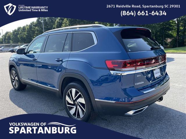 Photo of 2025 Mountain Lake B Volkswagen Atlas
