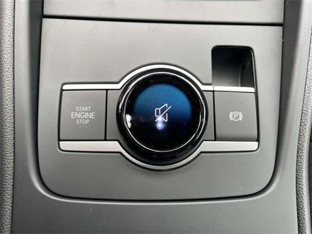 Photo of 2025 Platinum Gray Volkswagen Tiguan