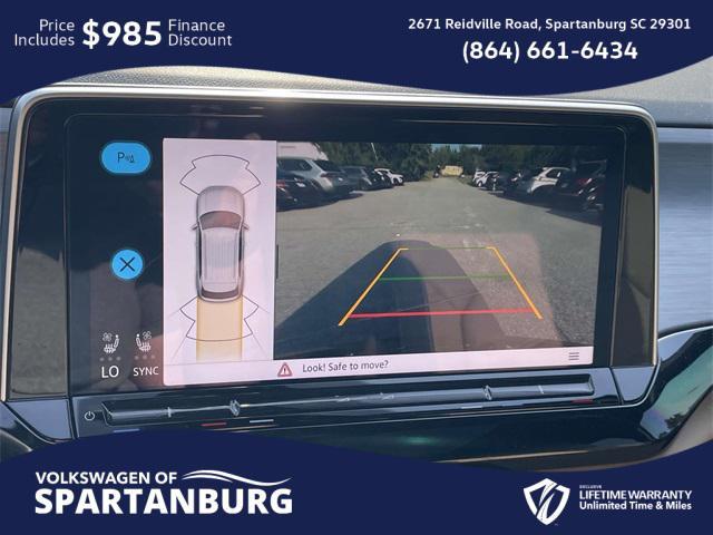Photo of 2025 Deep Black Pearl Volkswagen Atlas Cross Sport