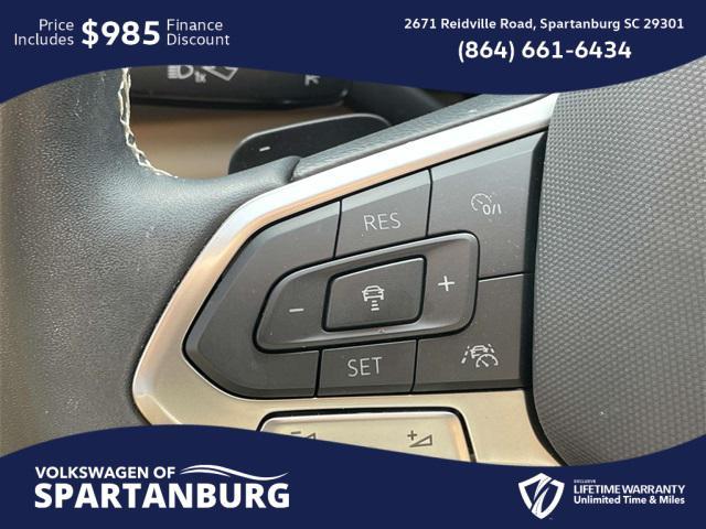 Photo of 2025 Deep Black Pearl Volkswagen Atlas Cross Sport