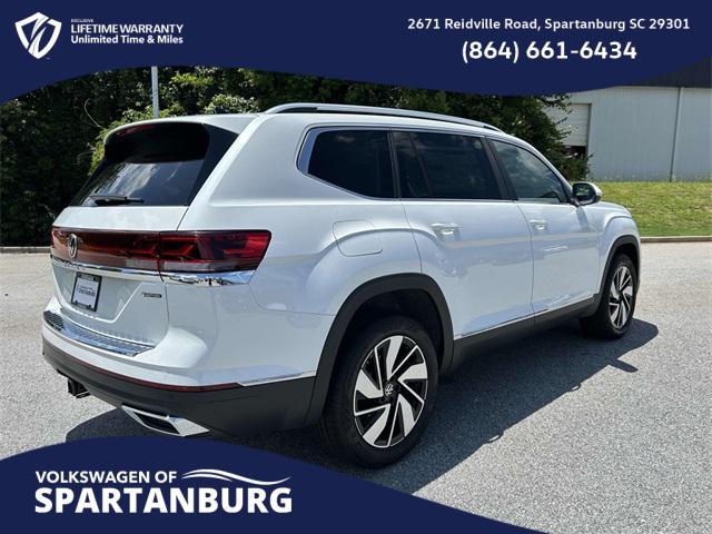 Photo of 2025 Opal White Volkswagen Atlas