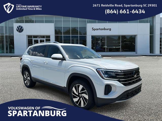 Photo of 2025 Opal White Volkswagen Atlas