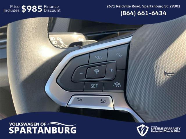 Photo of 2025 Pure Gray Volkswagen Atlas
