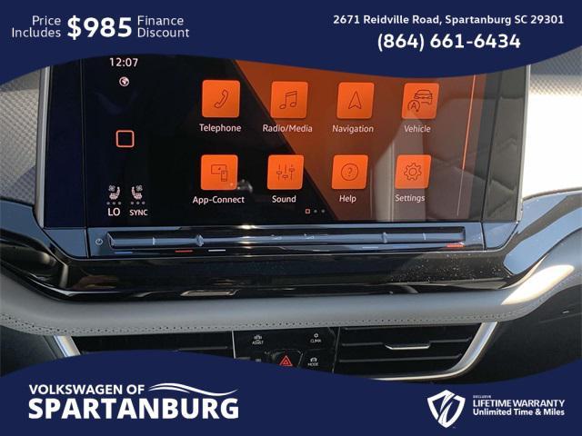 Photo of 2025 Pure Gray Volkswagen Atlas