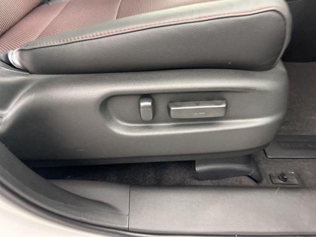 Photo of 2026 Platinum White Pearl Honda Ridgeline