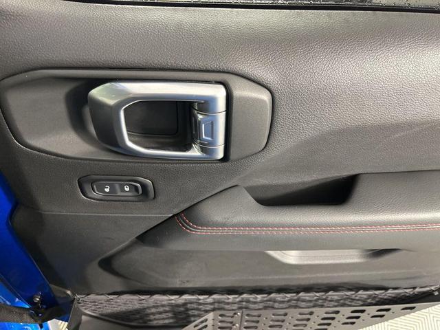 Photo of 2023 Hydro Blue Pearlcoat Jeep Wrangler