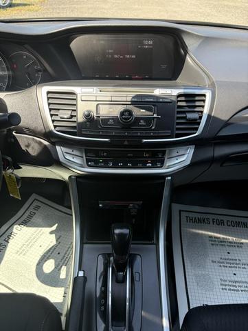 Photo of 2014 Crystal Black Pearl Honda Accord
