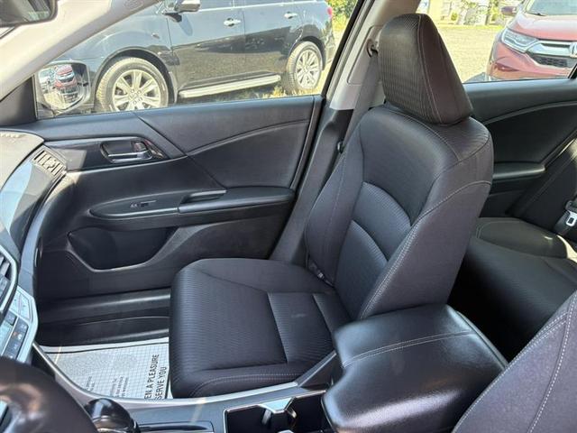 Photo of 2014 Crystal Black Pearl Honda Accord