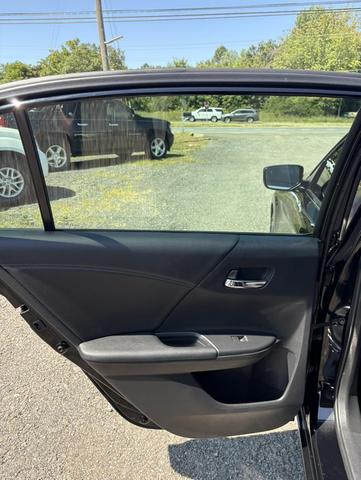 Photo of 2014 Crystal Black Pearl Honda Accord