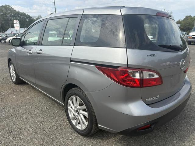 Photo of 2013 Liquid Silver Metallic Mazda Mazda5