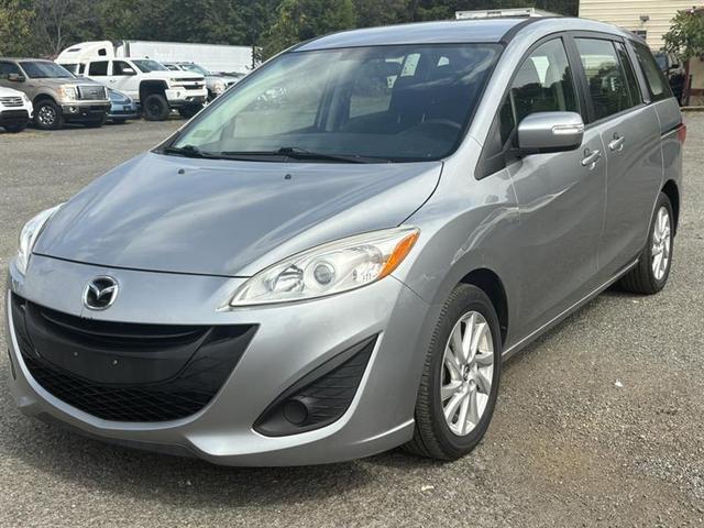 Photo of 2013 Liquid Silver Metallic Mazda Mazda5