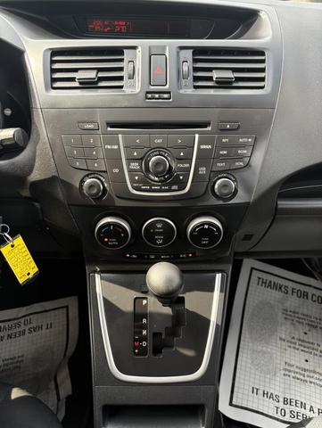 Photo of 2013 Liquid Silver Metallic Mazda Mazda5