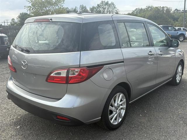 Photo of 2013 Liquid Silver Metallic Mazda Mazda5