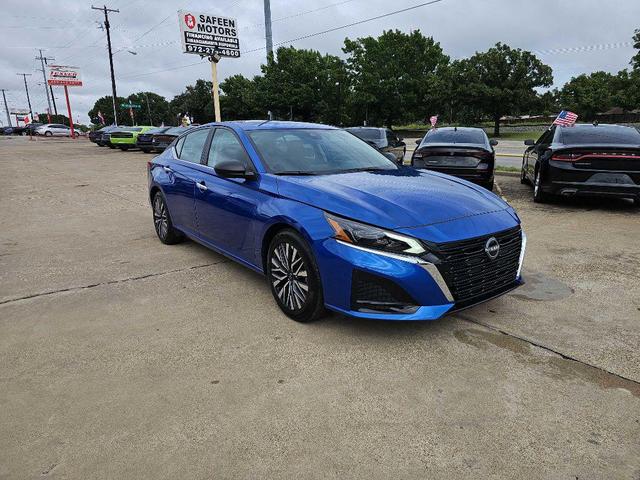 Photo of 2025 Bluestone Pearl Nissan Altima