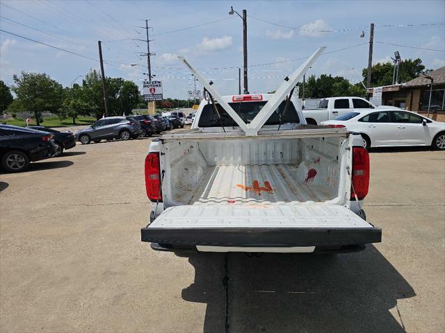 Photo of 2022 Summit White Chevrolet Colorado