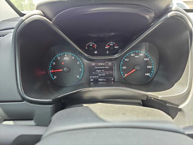 Photo of 2022 Summit White Chevrolet Colorado