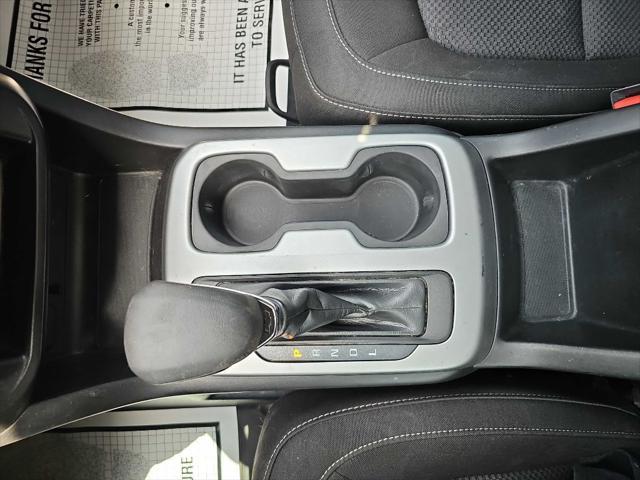Photo of 2022 Summit White Chevrolet Colorado
