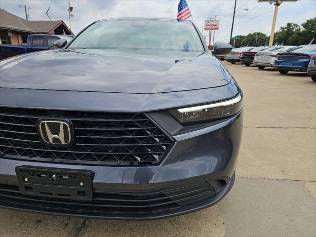 Photo of 2024 Meteorite Gray Metallic Honda Accord