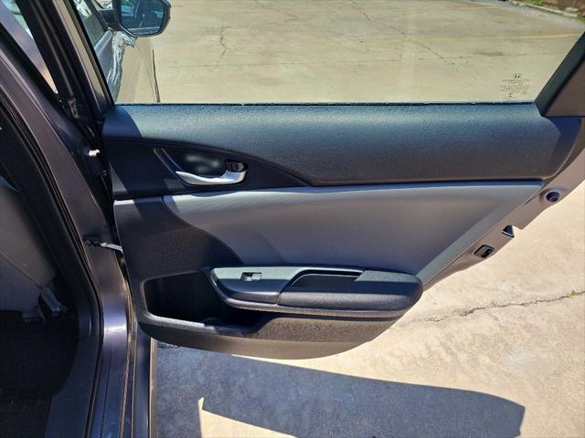 Photo of 2019 GRAY Honda Civic