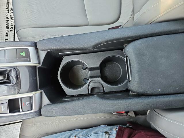 Photo of 2019 GRAY Honda Civic