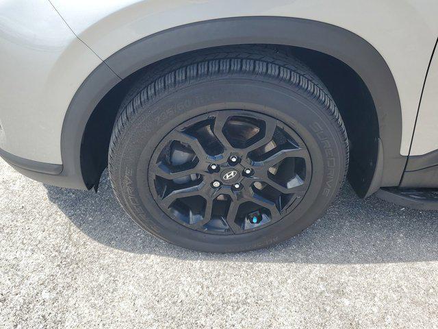 Photo of 2022 Shimmering Silver Hyundai SANTA FE