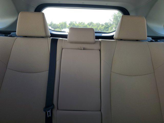 Photo of 2020 Super White Toyota RAV4 Hybrid
