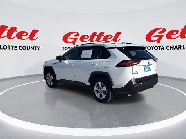 Photo of 2020 Super White Toyota RAV4 Hybrid