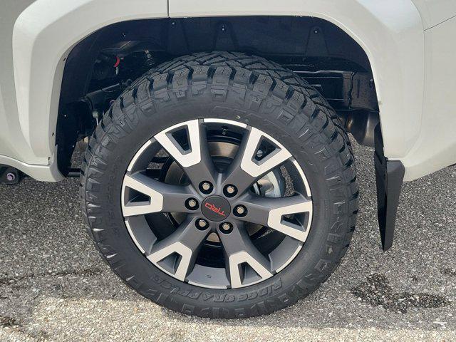 Photo of 2025 Wind Chill Pearl Toyota 4Runner