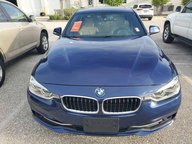 Photo of 2018 Mediterranean Blue Metallic BMW 330