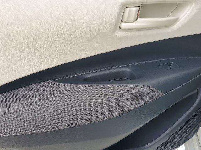 Photo of 2023 Wind Chill Pearl Toyota Corolla