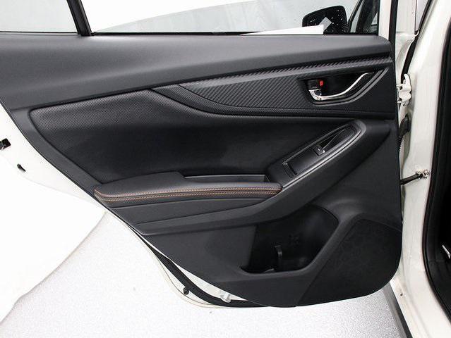 Photo of 2022 Crystal White Pearl Subaru Crosstrek