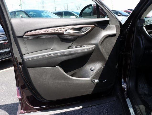 Photo of 2021 Rich Garnet Metallic Buick Envision
