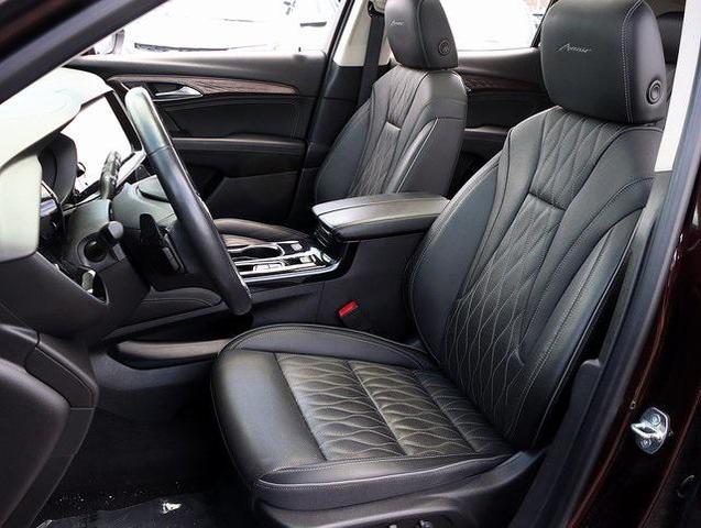 Photo of 2021 Rich Garnet Metallic Buick Envision